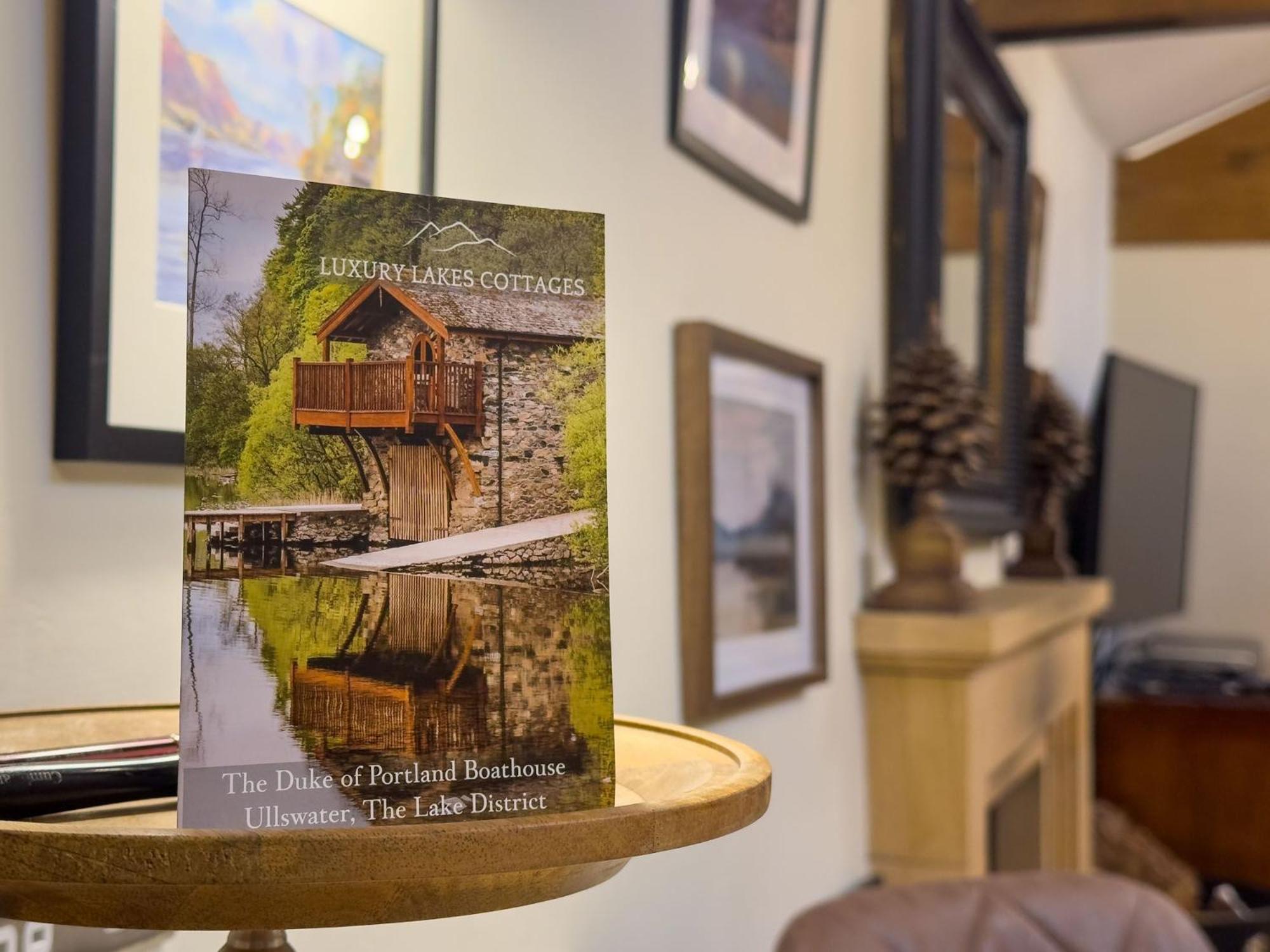Duke Of Portland Boathouse On The Shore Of Lake Ullswater Ideal For A Romantic Break Pooley Bridge Extérieur photo